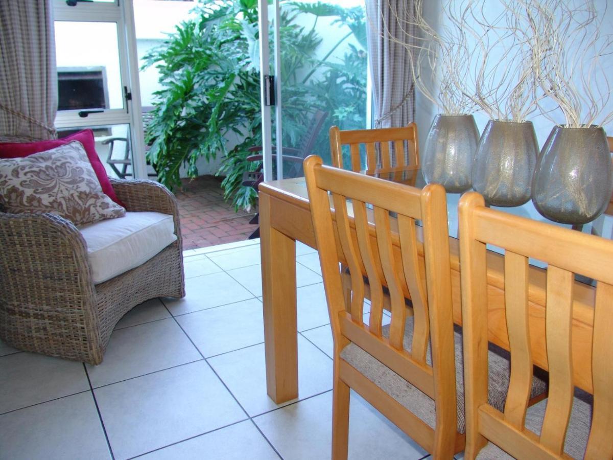 Diaz 15 House On The Bay Hotell Jeffreys Bay Exteriör bild